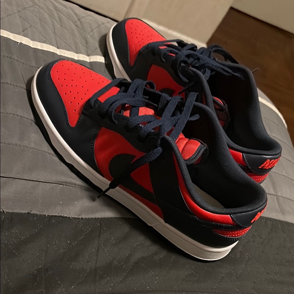 Navy Blue & Red Nike Dunks - Picture 1 of 3